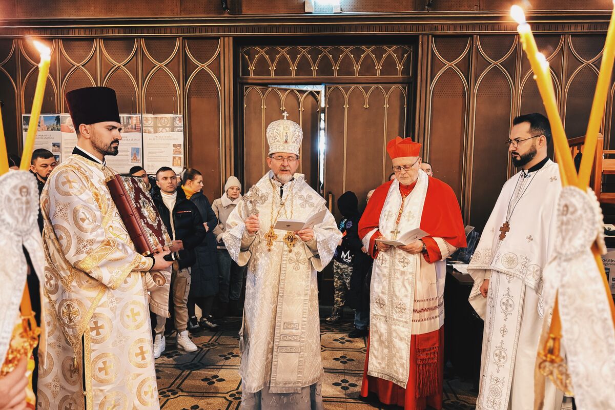 Владика Богдан відкрив Ювілейні двері у храмі української громади в Стокгольмі