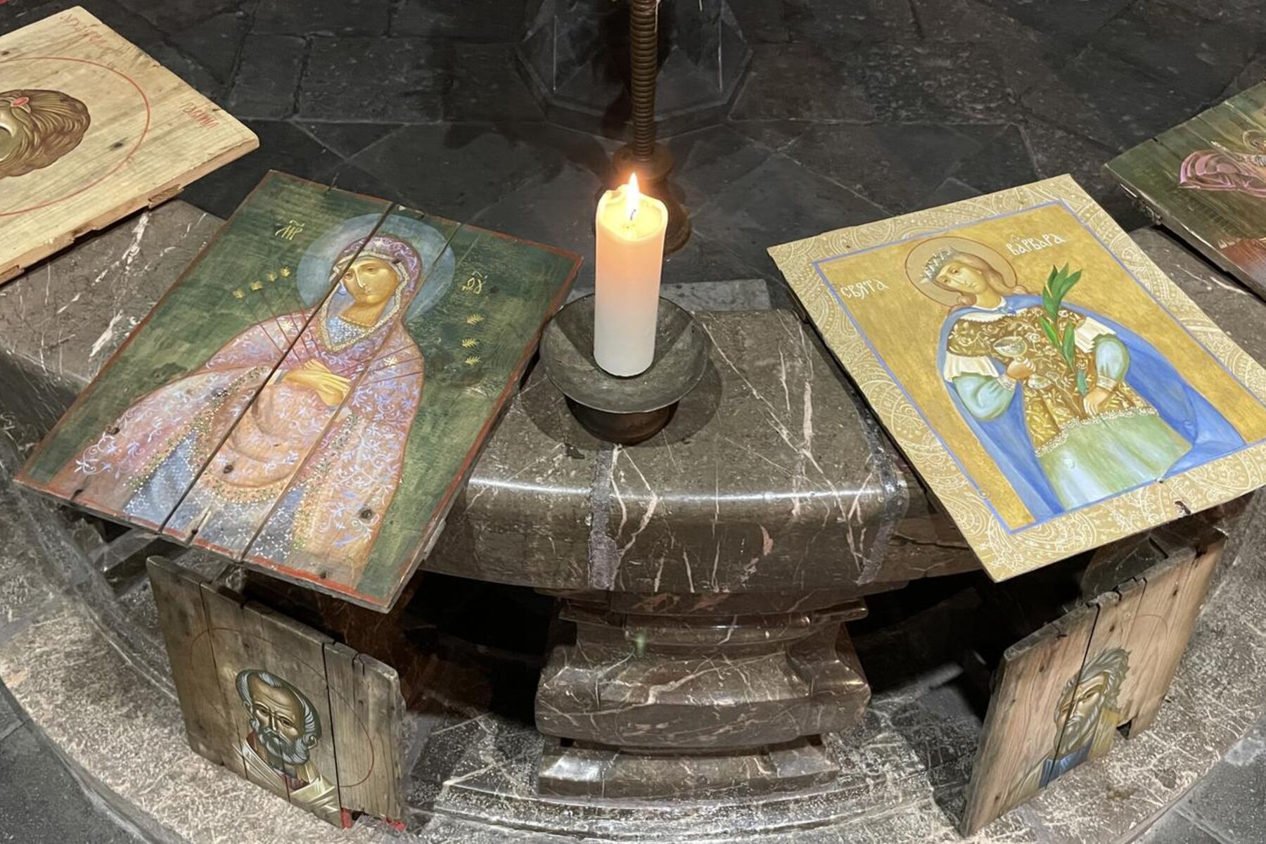 В м. Ойскірхен відбулась виставка ікон виконаних на ящиках з-під набоїв