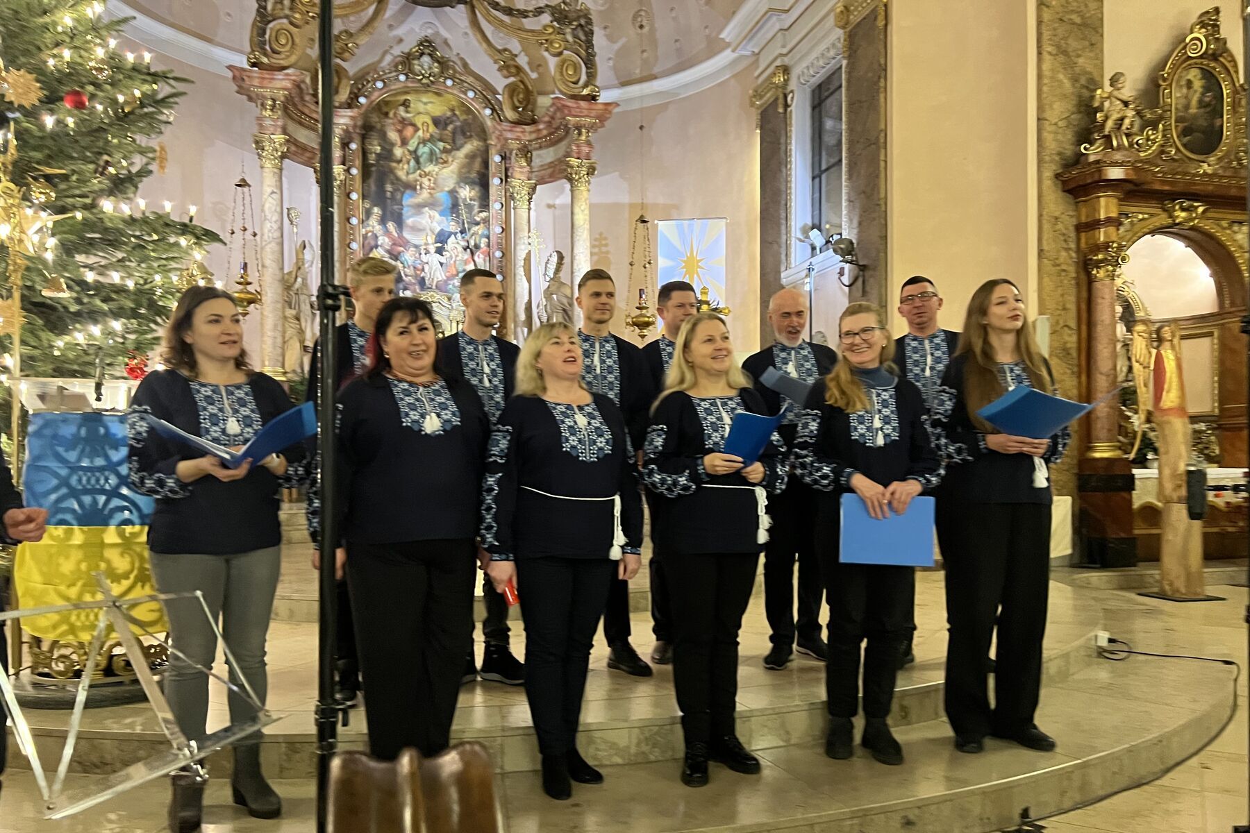 Weihnachtsfestival der Kolyadky „Der Weihnachtsstern“ in Offenbach
