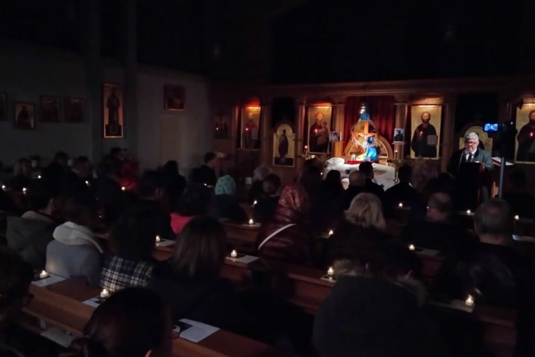Хресна дорога, позначена війною та біженством