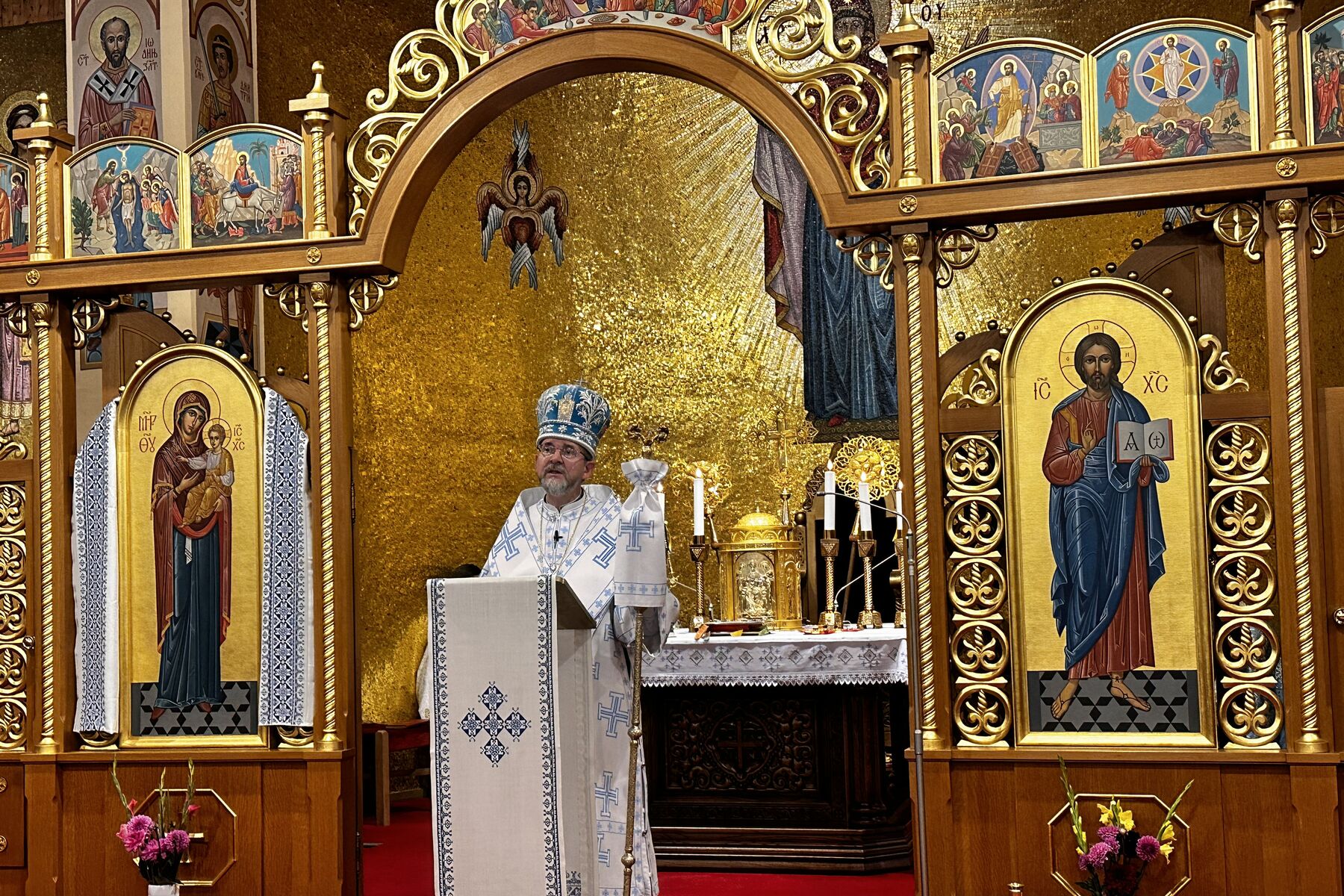 Владика Богдан закликає до молитви за нових священників для Екзархату