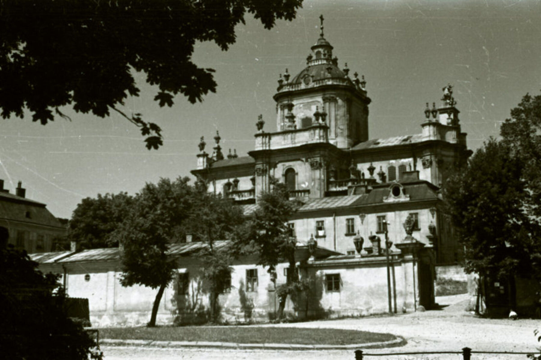 «Невдала імпреза»: 15 цікавих фактів про Львівський псевдособор