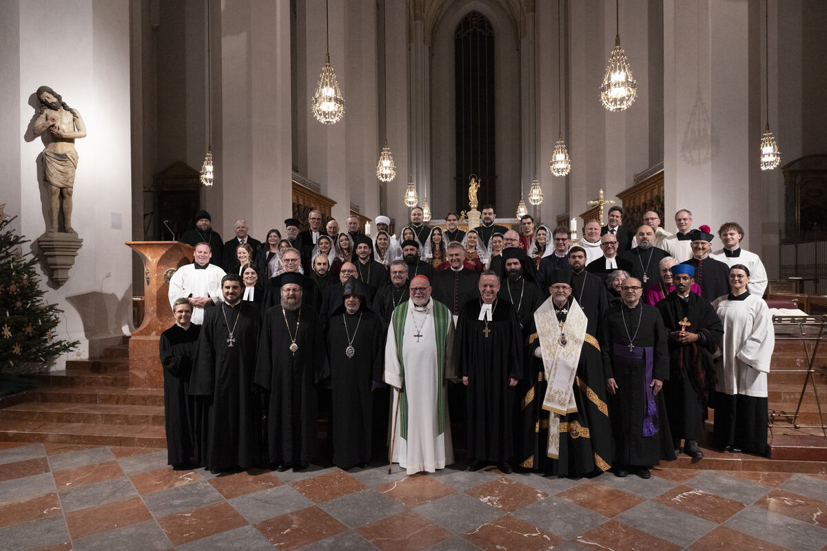 Bischof Dr. Bohdan Dzyurakh nahm am ökumenischen Gebet für die Einheit der Christen im Münchner Liebfrauendom teil