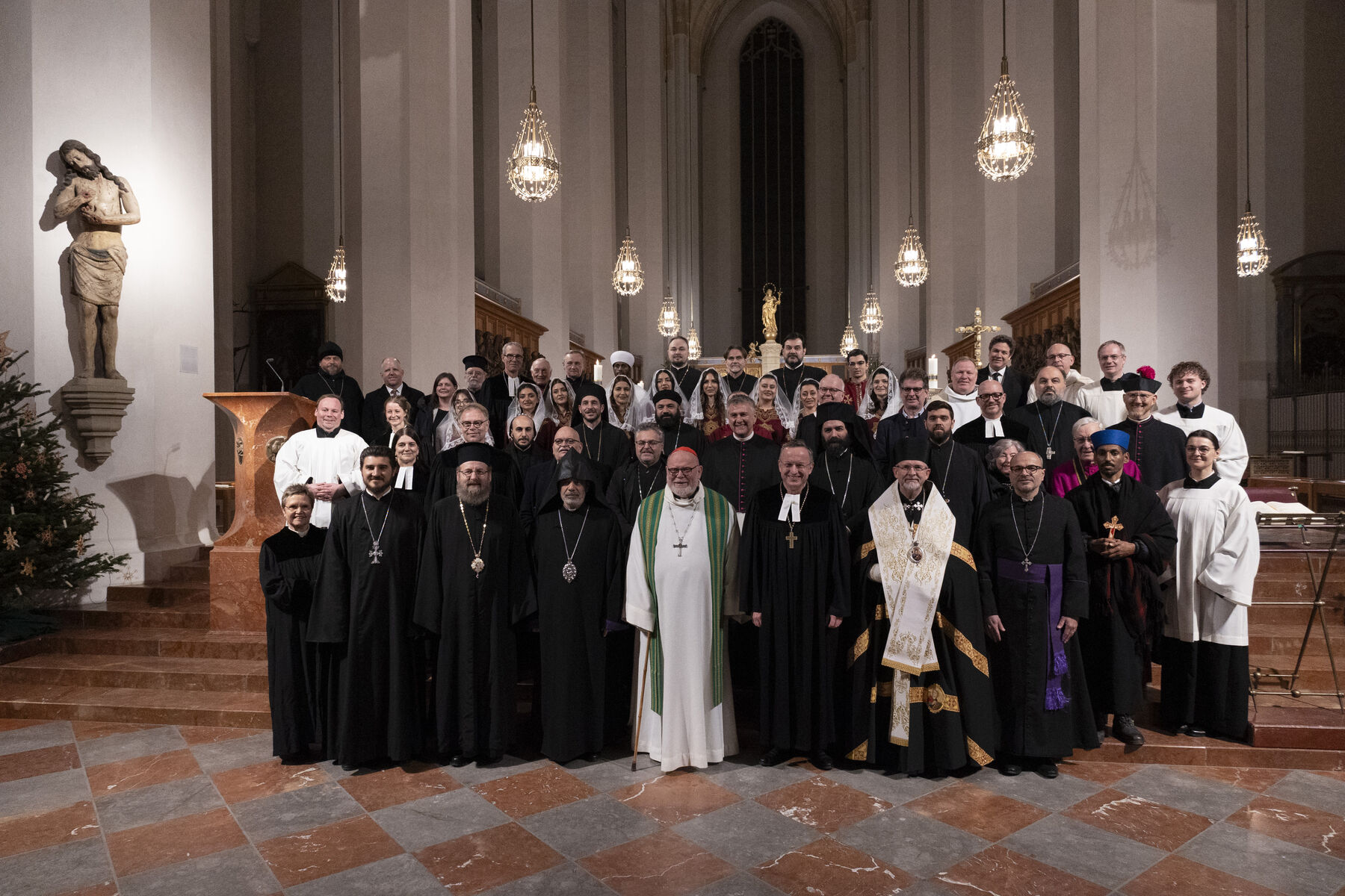 Bischof Dr. Bohdan Dzyurakh nahm am ökumenischen Gebet für die Einheit der Christen im Münchner Liebfrauendom teil