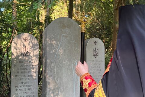 Молитва за загиблими українцями у Любеку