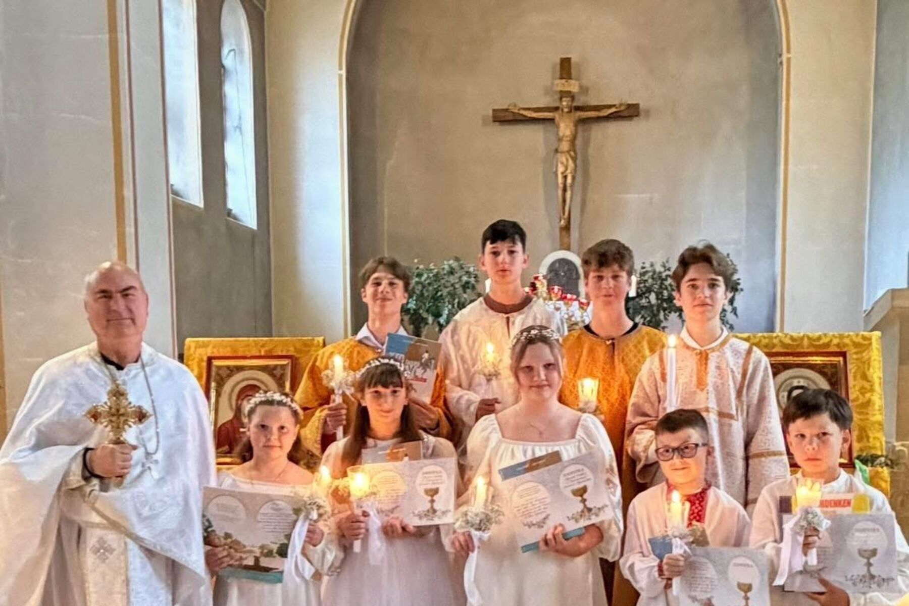 Erste Beichte und feierliche Heilige Kommunion in der ukrainischen Gemeinde in Saarbrücken
