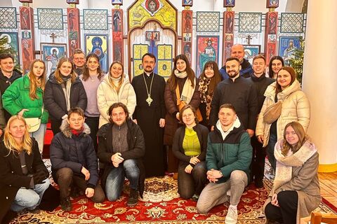 Молодь Апостольського екзархату бере участь у новорічній зустрічі Тезе в Парижі