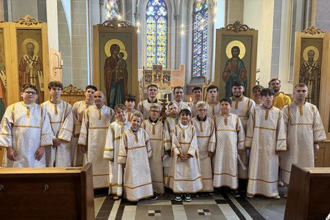 Урочисте прийняття до Вівтарної дружини