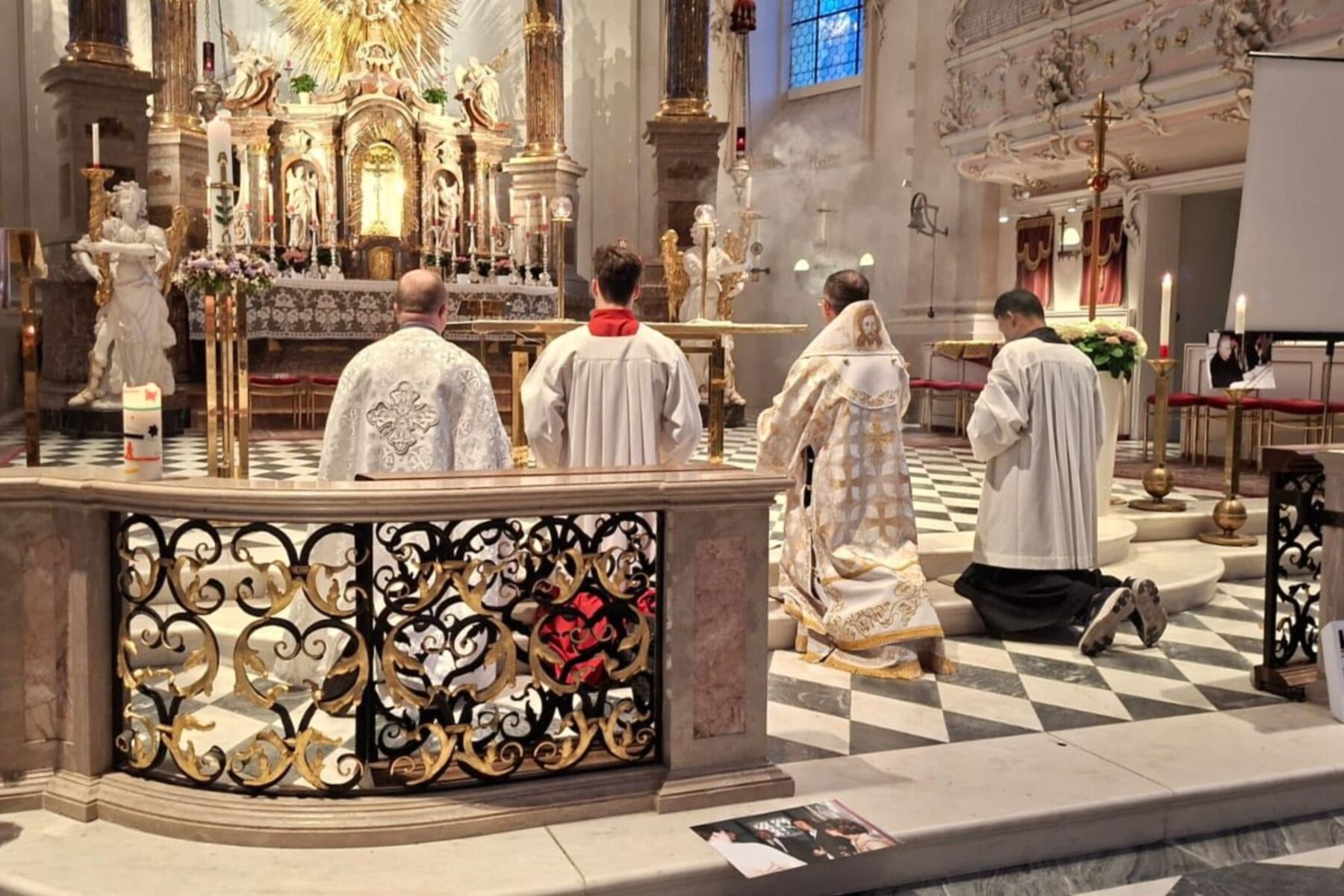 „Es gibt keinen Frieden ohne Gerechtigkeit; es gibt keine Gerechtigkeit ohne Vergebung“ – Predigt von Bischof Bohdan beim Friedensgebet in Innsbruck